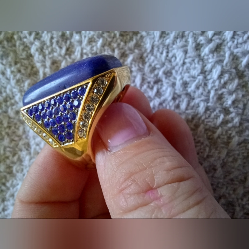 NWOT AKKAD Lapis Ring With Rhinestones
